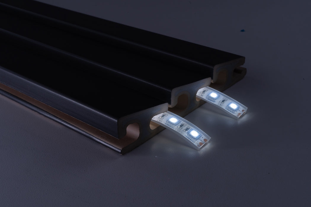 RADIANT™ WALL - E™ BY EMSER TILE